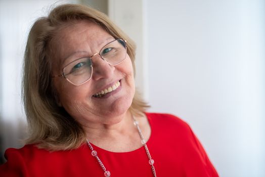 Portret — Ana Šverko